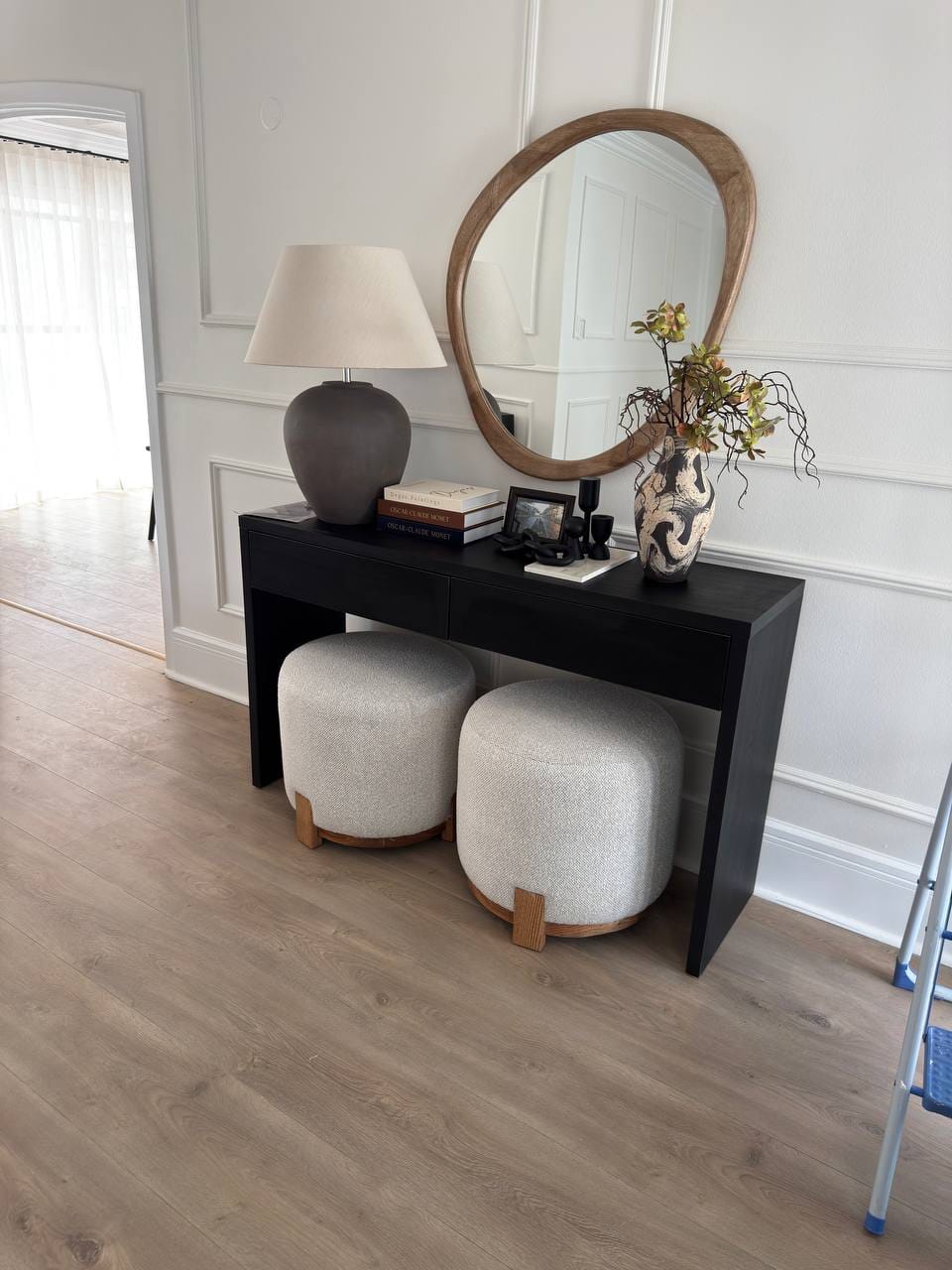 Dining room decoration